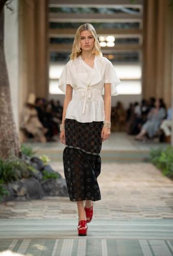 chanel 041 2022-23-metiers-dart-show-HD