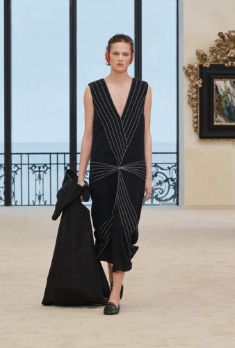 chanel chanel-cruise-2026-27-look-1-1-HD-1