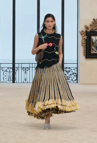 chanel chanel-cruise-2026-27-look-48-1-HD-48