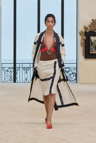 chanel chanel-cruise-2026-27-look-49-1-HD-49