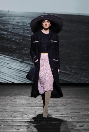 chanel look-008 fw-2024-25-rtw-HD