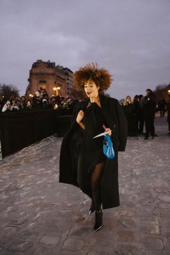 lena-mahfouf-the-Alexander-McQueen-FW23-Show001