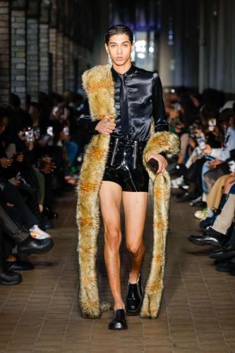 look0028