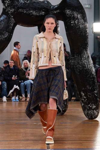look03